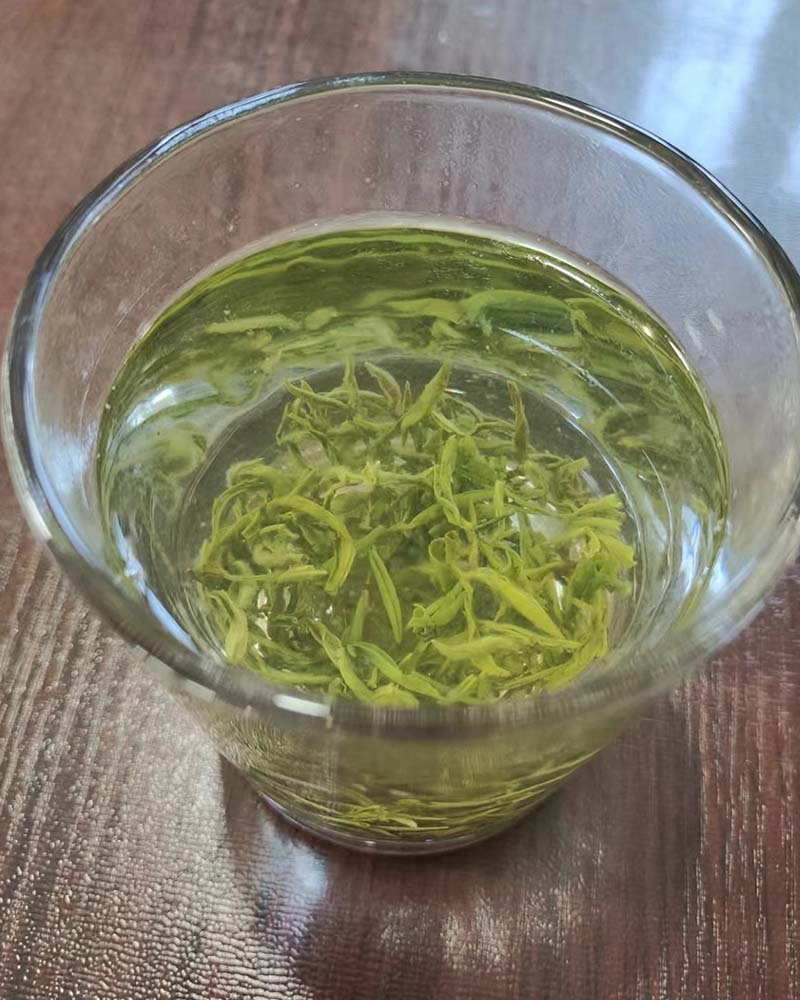 Dongting Biluochun Green Tea – Handcrafted Spiral Leaves with Floral Sweetness from East Mountain, Suzhou,100g Tin