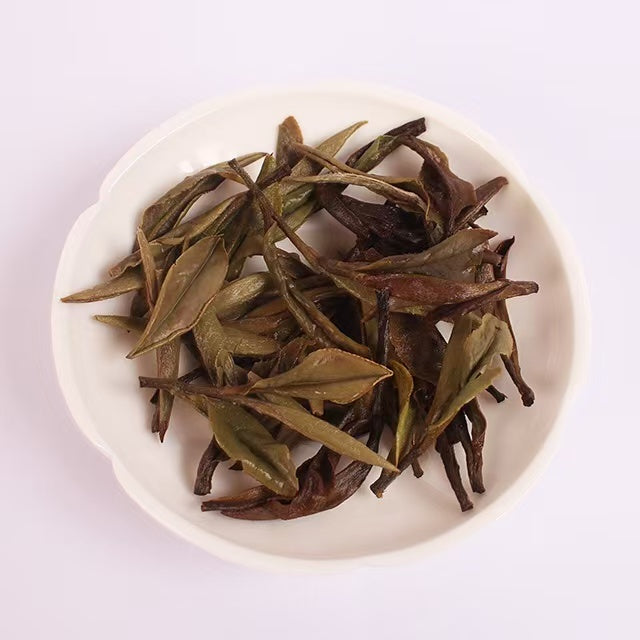 Fuding White Peony White Tea – 2025 Early Spring Sun-Dried Loose Leaf from Old Mountain Bushes, 500g Wooden Box