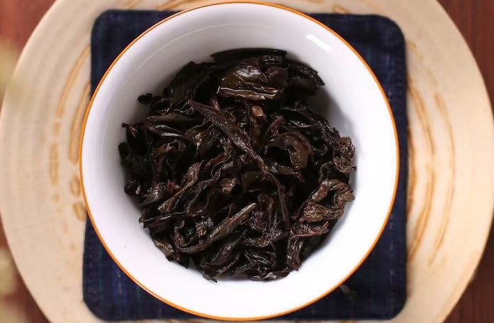 Wuyishan Dahongpao Oolong Tea – Rock Tea King from Semi-Rock Core Region, Hand-Roasted Excellence