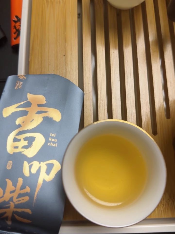 Phoenix Dancong Oolong Tea Collection – 30 Fragrant Varieties from Chaozhou Fenghuang Mountain